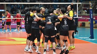 关键时刻挺 关键时刻挺